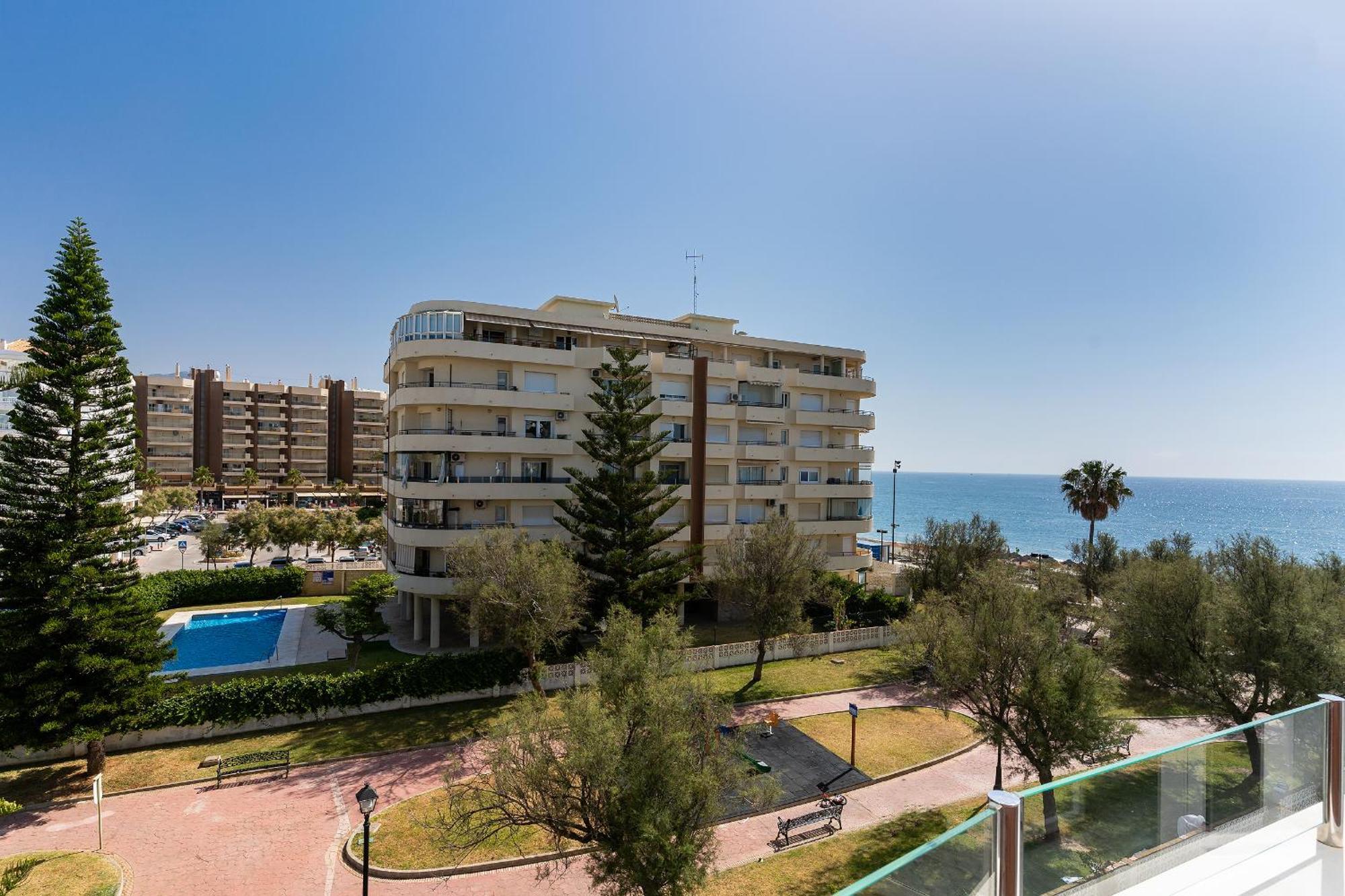 Blonzu Dominicana Apartment Fuengirola